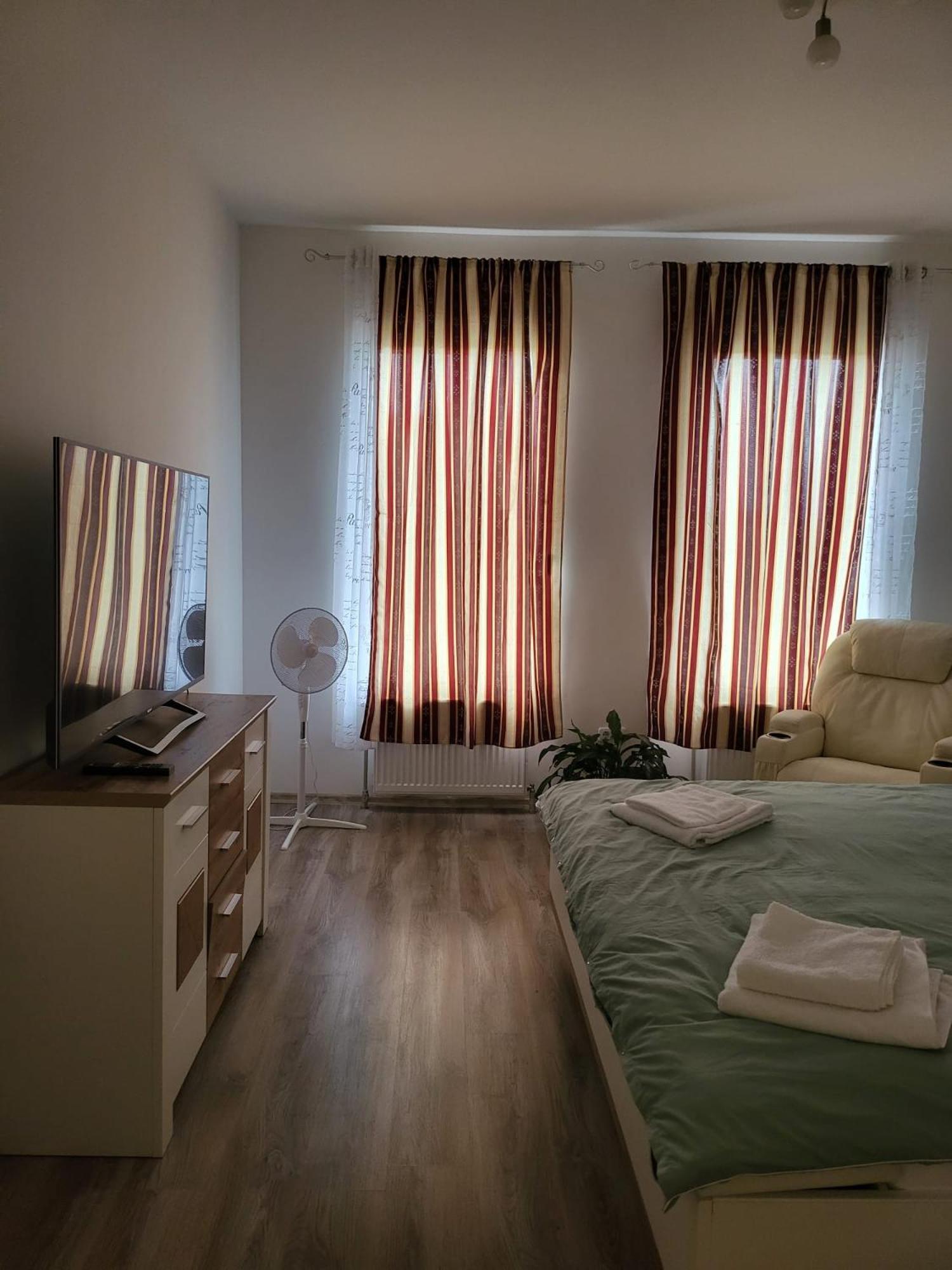 Apartments Angels O K B 알텐부르크 외부 사진